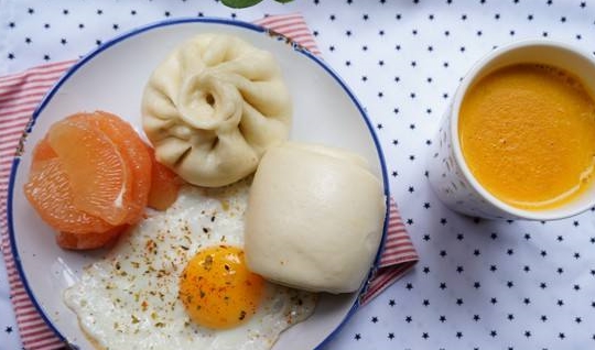 时间|这个时间点容易长肉，你若不想变胖，尽量避开这个时间点