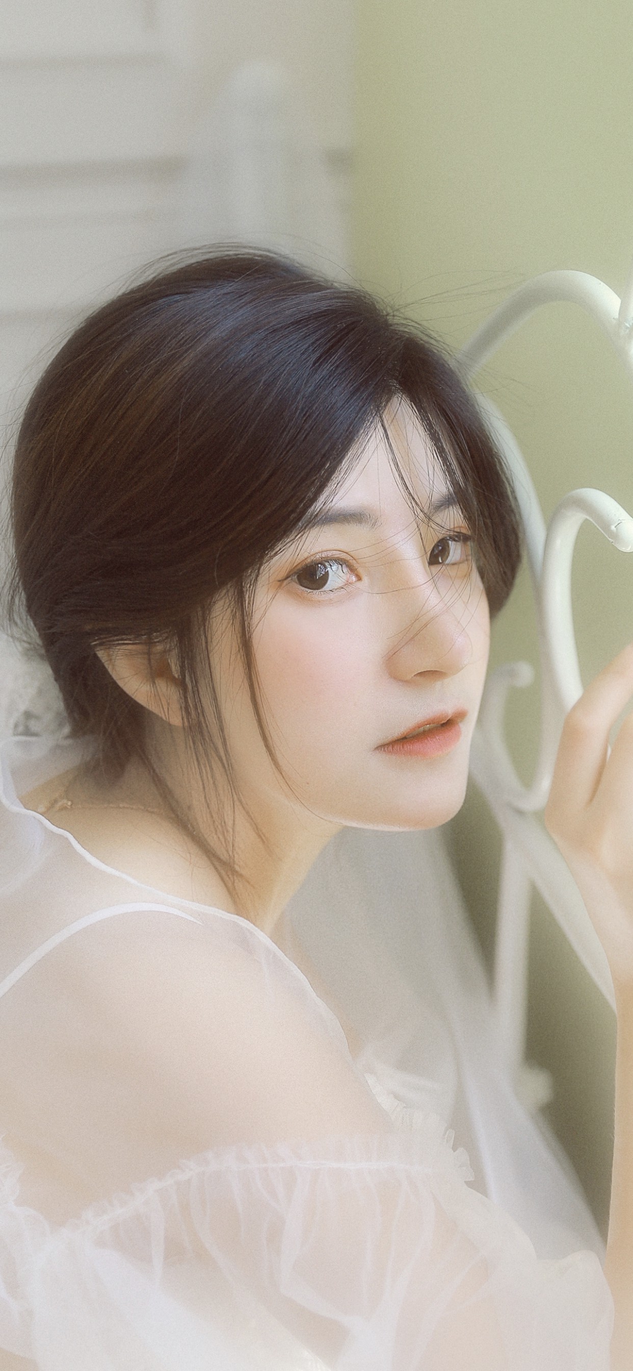 骨子里|喜欢穿裙子的女孩是浪漫、温婉如水的，骨子里都是妩媚的，你说呢