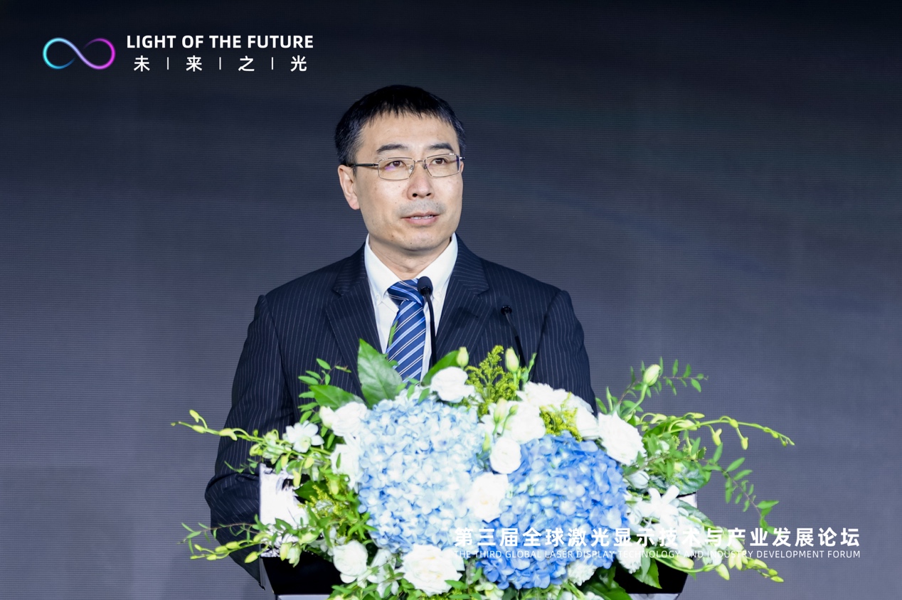 重磅!卷曲屏激光电视年内正式上市