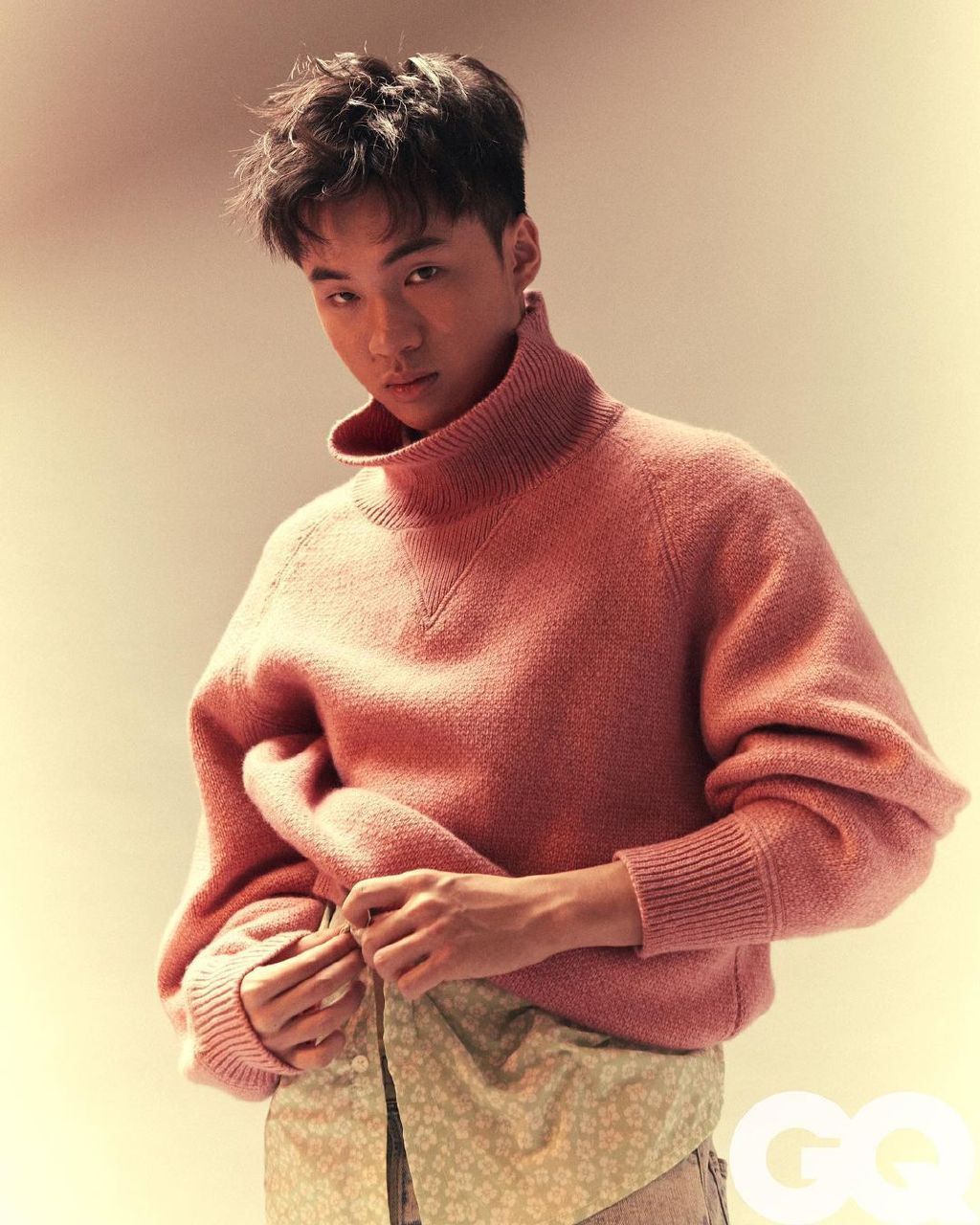 邻家少年初长成乒球天才林昀儒拍写真大片帅气逼人展型男魅力