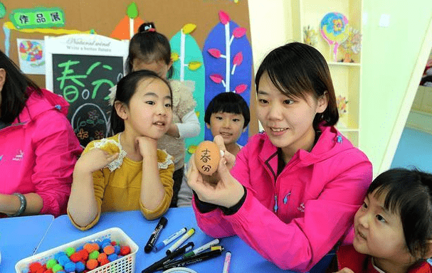 因为|鼓励三胎不见效，教育部直接从“幼儿园”下手，家长们领情吗？