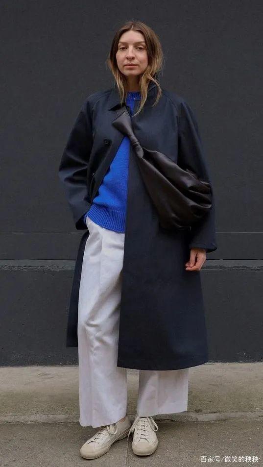 身材|入秋后买裤子，这一款真值得考虑，藏肉又有型