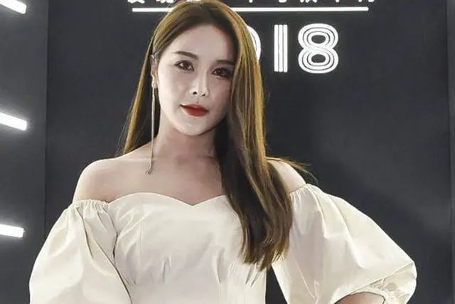 漂亮|漂亮的外表甚至比简历都好用，网友：我也想要整容液