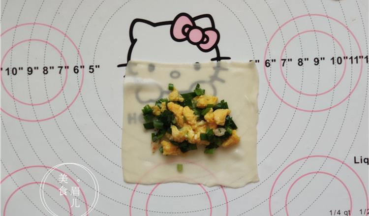 盒子|韭菜盒子新做法,不和面不揉面,煎2分钟出锅,外焦里嫩皮薄馅大