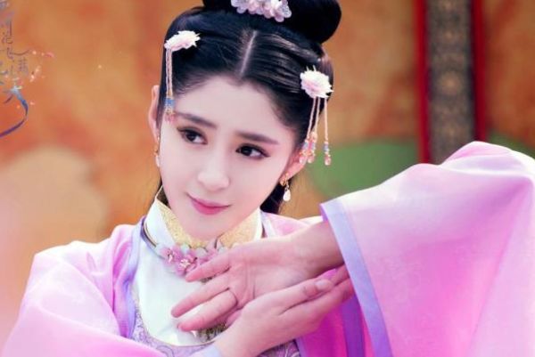 漂亮|演过“天下第一美人”的6位女星，除了第6位，其她都是来搞笑的么