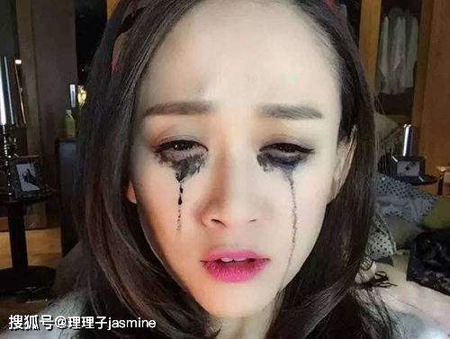 图片|散粉的N种用法，真的很神奇，散粉只用来定妆实在是太浪费了！