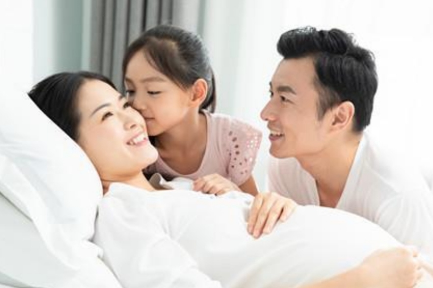 家长|鼓励三胎政策不见效果,国家出手整治幼儿园乱象,可以放心生了