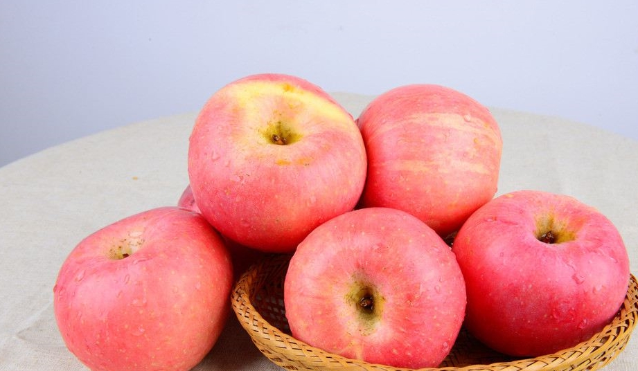 苹果加山楂煮水有什么效果 c7f2ae89bbce45a785fda4d36273672b.jpeg