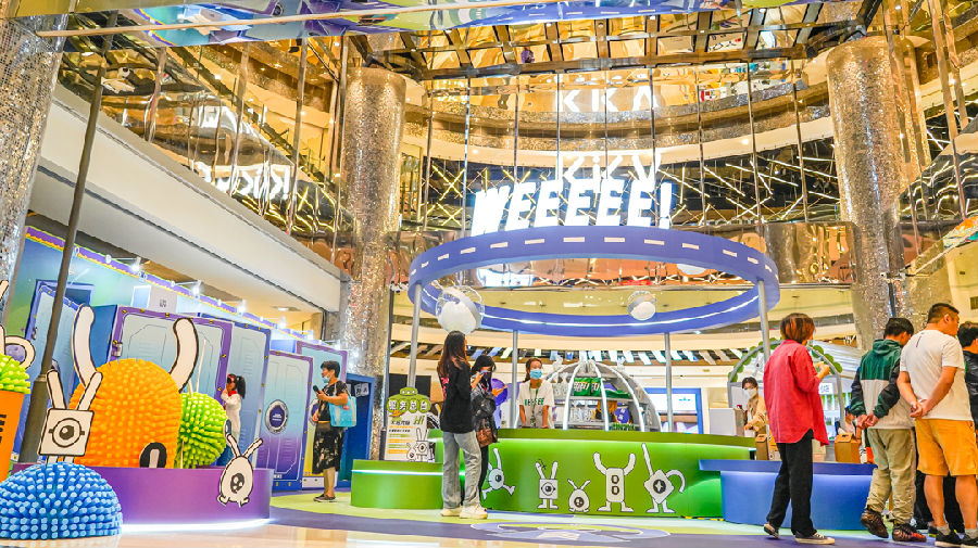 品牌|儿童零食集合品牌WEEEEE!首家快闪店空降上海大悦城,一起传递快乐魔力