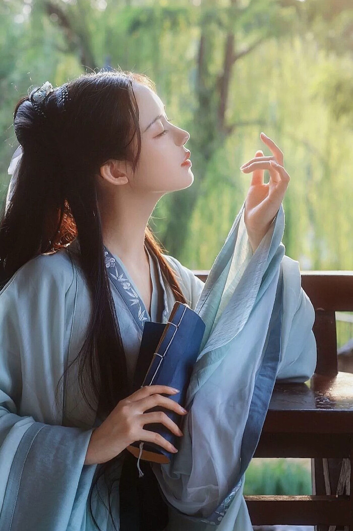 什么|敢把“汉服”穿出门的女生，通常都具有这些特点，一般人可没有