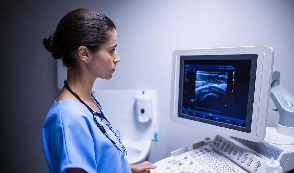 眼睛|B超能查出肾脏问题吗？这些情况，可能都逃不过它的“眼睛”