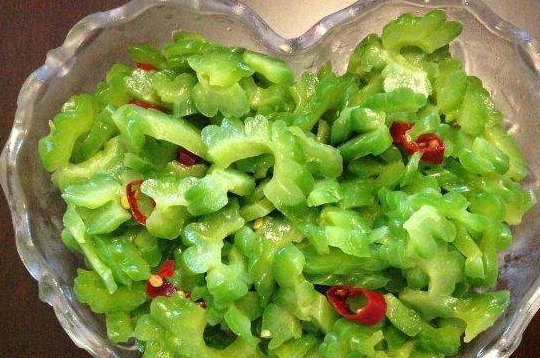 苦瓜怎么做不黑 1f8e4d6a204e49bf8c4172373bc6c12c.jpeg