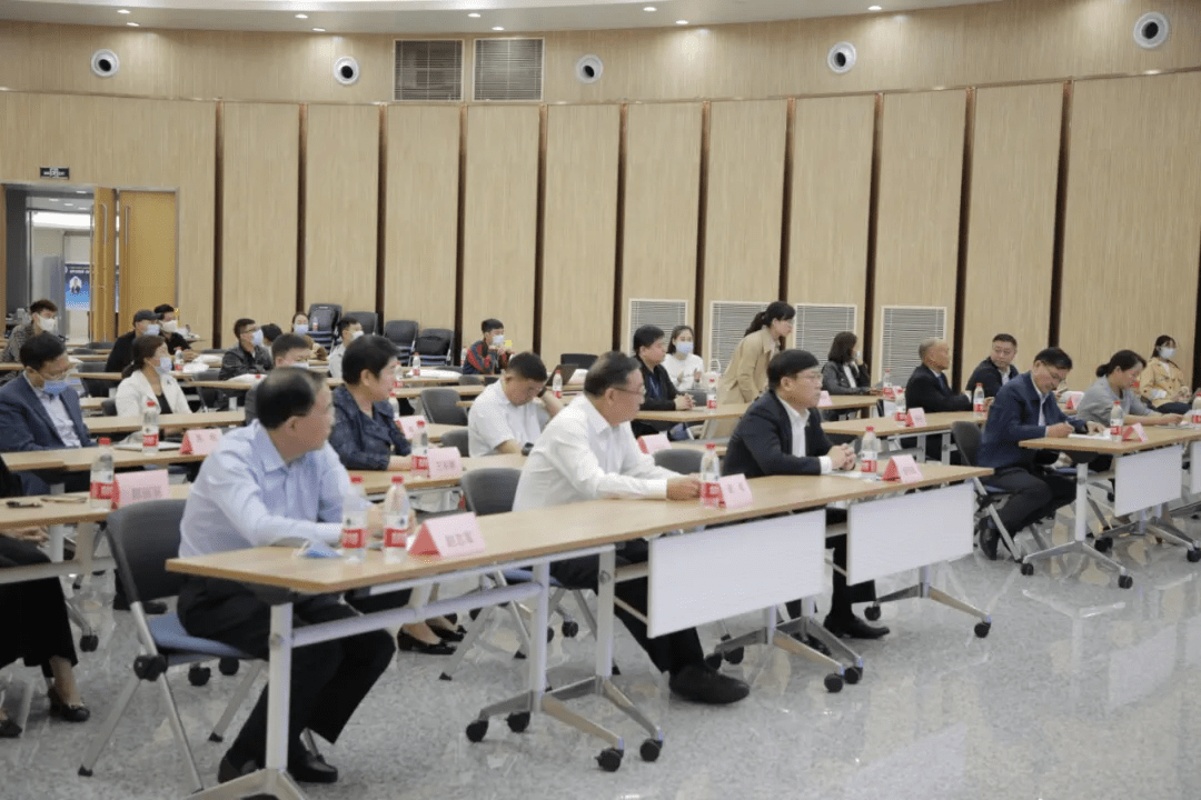 成人|97%的成人受口腔问题困扰，科学护牙从零岁开始