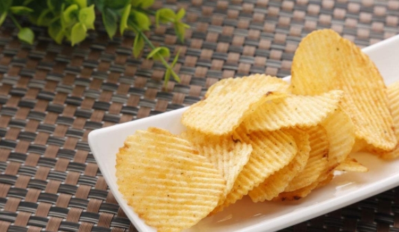 因为|这4种孕期的“禁忌”零食,孕妇一点都不能吃?看完后才恍然大悟