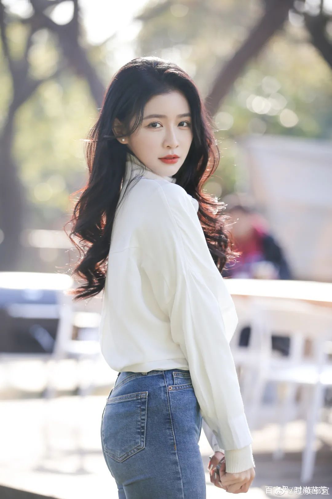 发型|长成她这样，才敢叫“美人天花板”吧？