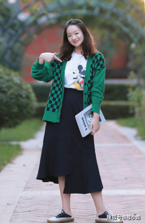 美眉|“微胖身材”入秋怎么穿?给你3个搭配思路请收好,时髦度翻倍!