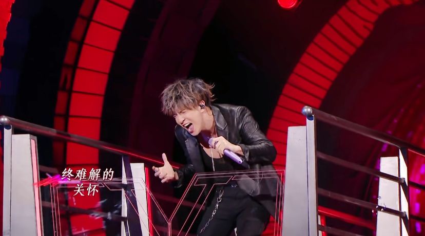 周兴哲|薛之谦与周兴哲的合唱，不仅仅是油腻，齐秦林子祥的点评一针见血