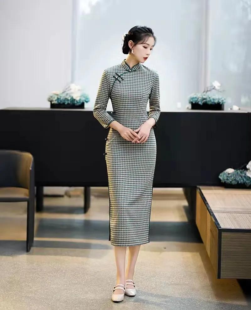 民国时期|你喜欢的格子旗袍,复古文艺雅致,让那种温柔淡雅的气质一览无遗