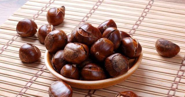 板栗的营养价值与作用 b1c94ea0ad1f4db0a0592f71ba45e3fc.jpeg