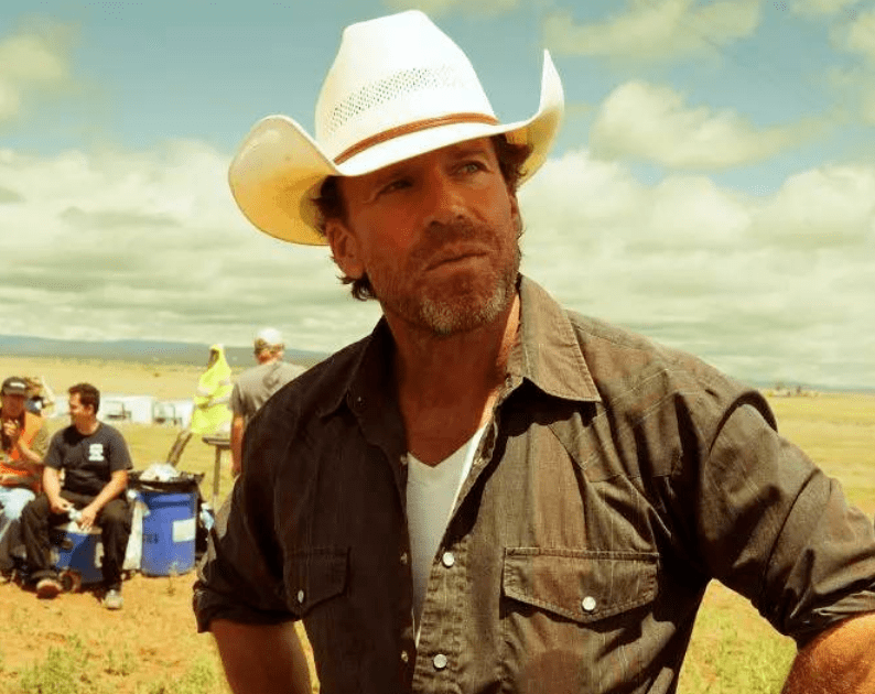 全片110分钟,高潮戏只有30秒,女神这部r级片,改编自真实事件_泰勒·