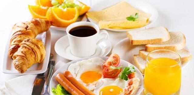 肝脏|肝不好的人,早餐宁愿不吃,也尽量别碰这几种食物