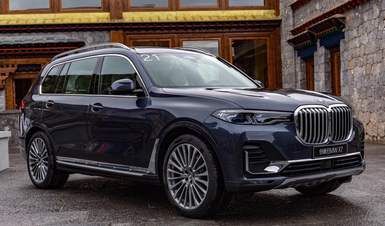 宝马x7全尺寸suv100万起售将成为奔驰路虎的有力竞争对手