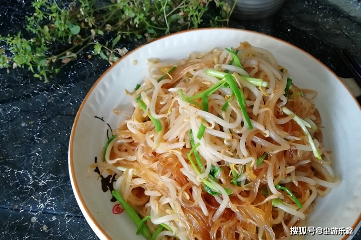 怎么在家发绿豆芽简单做法 838f570607dc4214aa25467dc01f04e2.jpeg