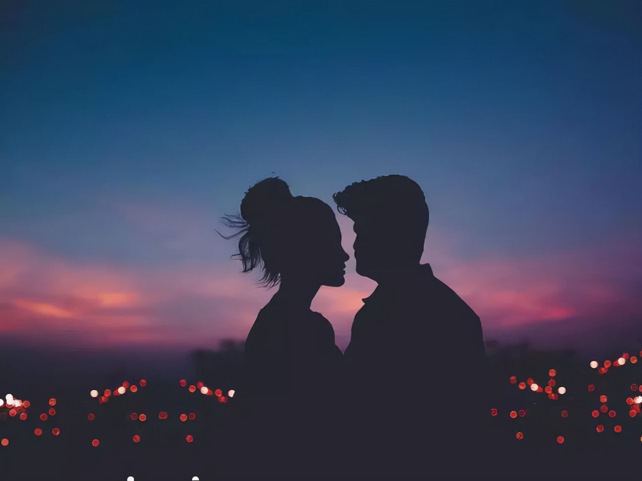 男人满脑子想念一个人 满脑子想一个人是爱吗