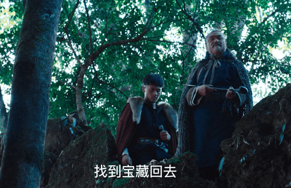 分析|《云南虫谷》族长人设分析：追捕铁三角动机不纯，结局升华太突兀