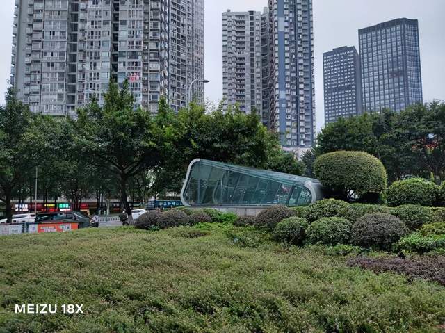 青年|魅族 18X测评：“青年旗舰”归来