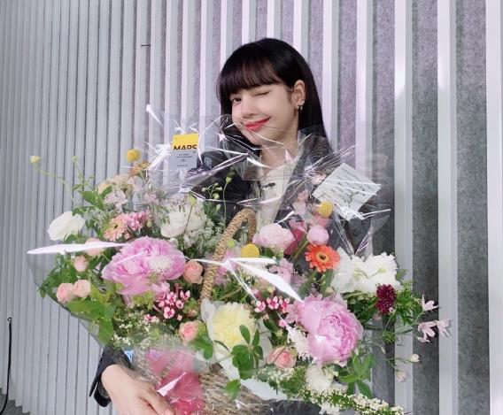 亚洲|《亚洲超星团》真能吹,拟邀易烊千玺Lisa为导师,网友:口气太大