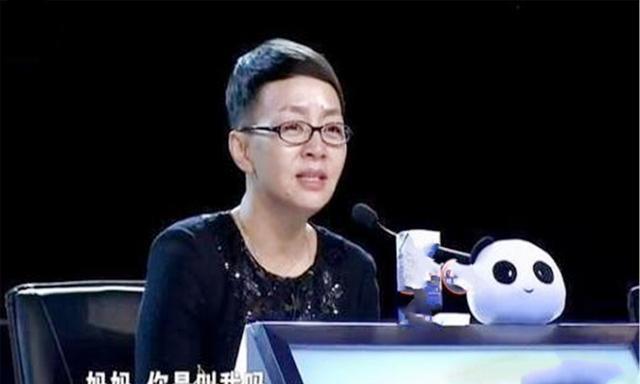 头皮|童星“三毛”因剃光头损坏毛囊，头顶缝300多针，现帅到认不出