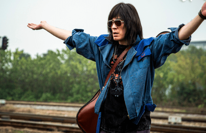 剧情|迷雾剧场又双叒来袭，胡军再演民警，给李光洁买花衬衫“送温暖”