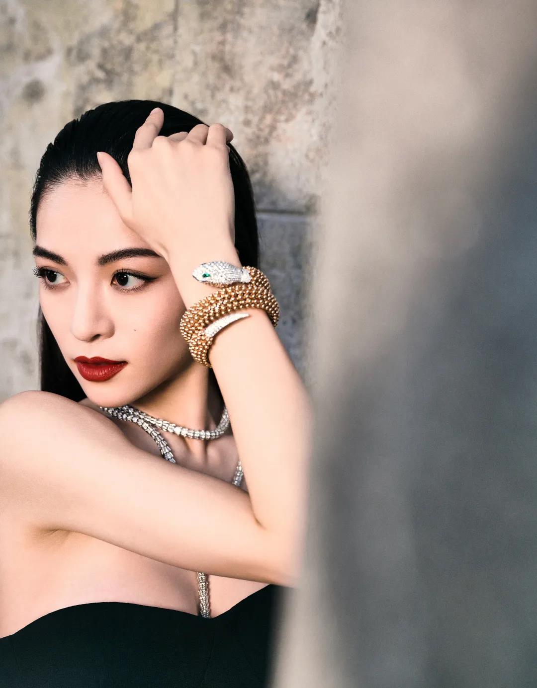 标准2021美女标准又变了，厚唇大嘴也能美出天际，真是太赞了