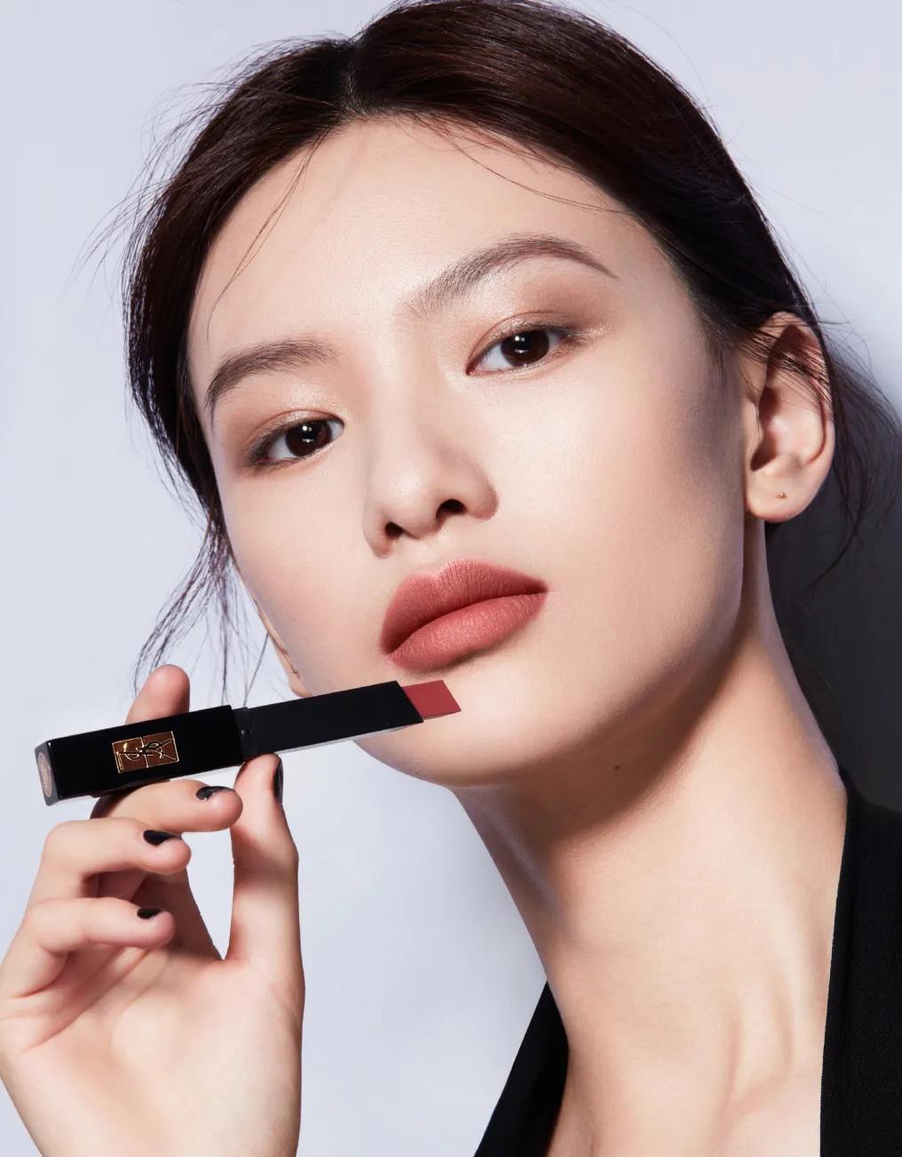 标准2021美女标准又变了，厚唇大嘴也能美出天际，真是太赞了