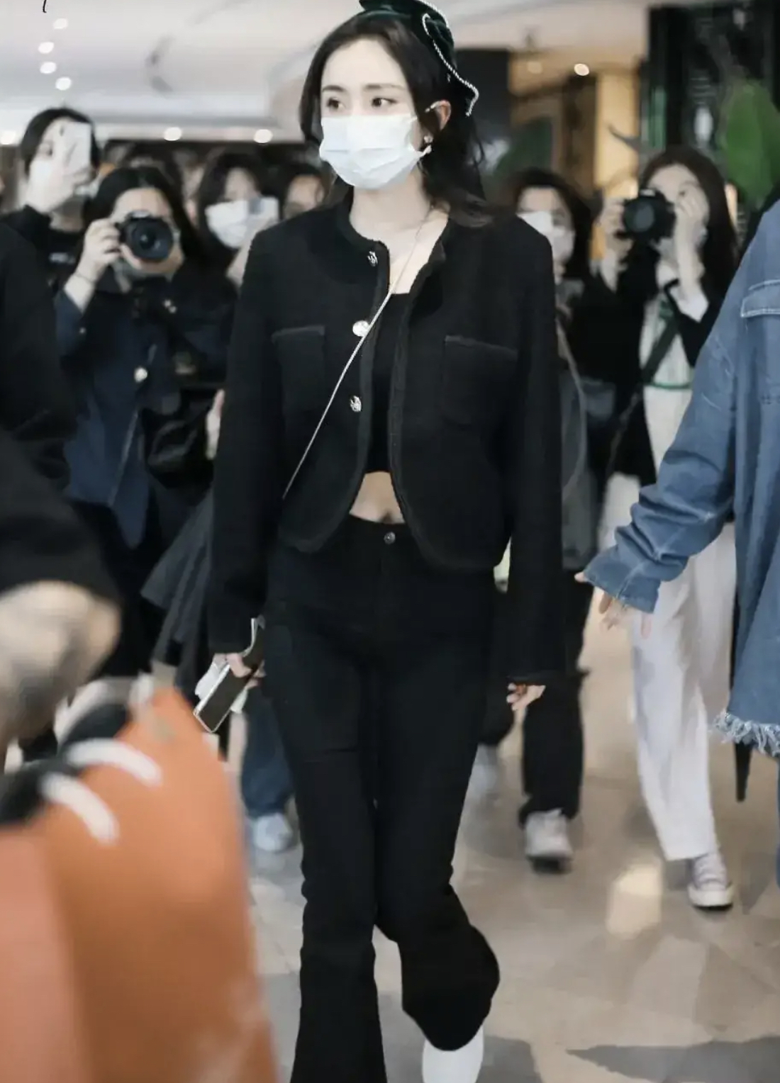 整体 “幂式穿搭”法则显高级，简直就是女性穿搭模板，直接照搬就可以