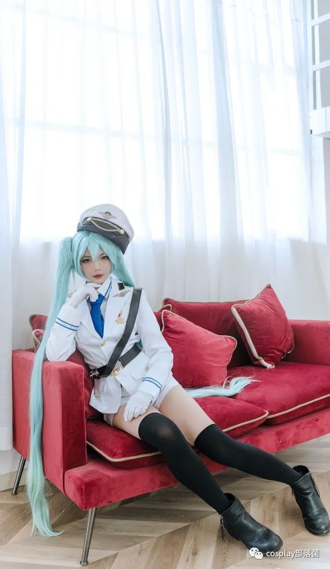 cos:初音未来军服cos正片