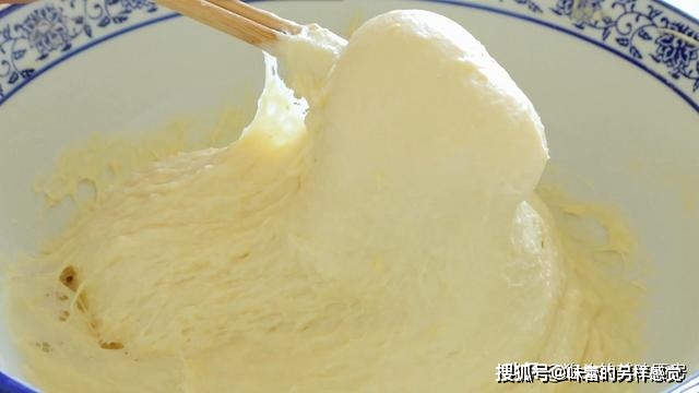 葱花|早餐不用出去买,一碗面粉加2鸡蛋,营养丰富味道好,2分钟出锅