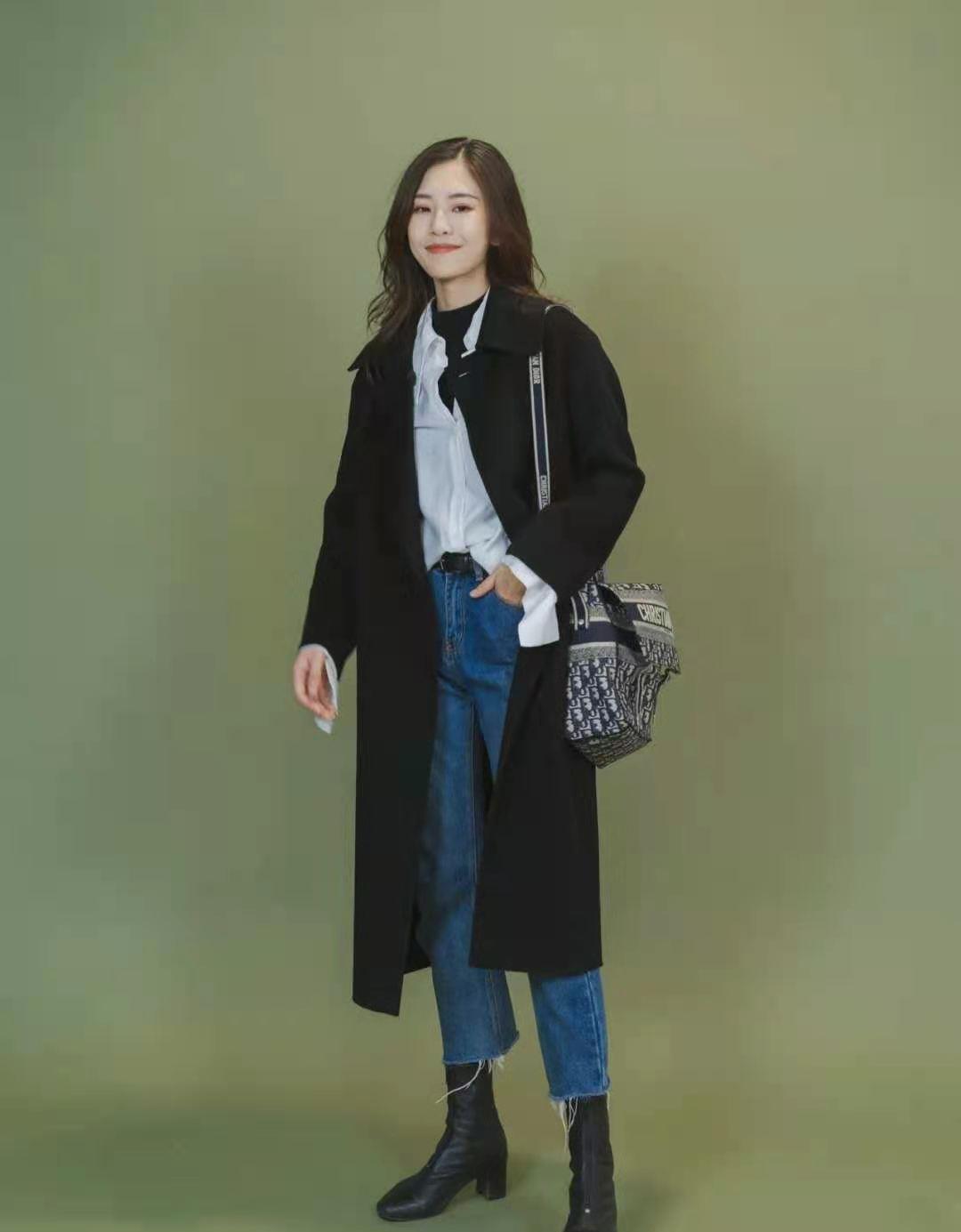 黑色 时尚轮回，买大衣首选“经典色”，不过时的时髦