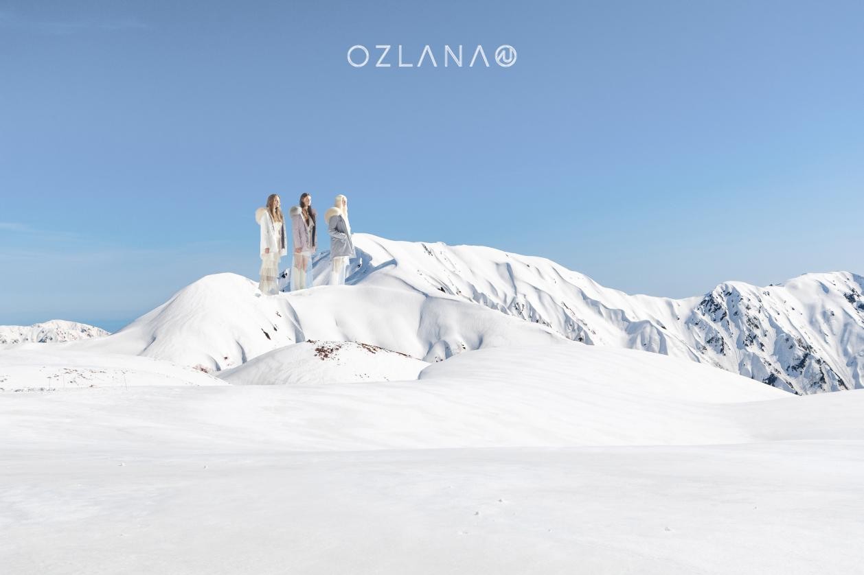 羽绒衣 OZLANA于冰雪幻境开启皮草派克新纪元| 21/22“NEW ERA”