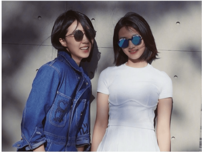 马吟吟|黄磊老婆孙莉时隔12年复出拍戏,开机现场墨镜遮面,女强人范十足