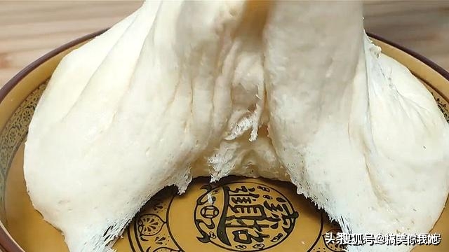 做法|早餐不要吃油条了，教你神奇做法，个个空心鼓大泡，15秒做一个