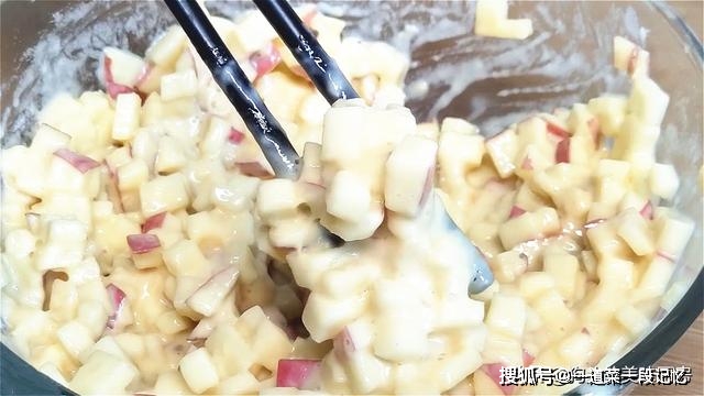 苹果怎么做好吃不用火 1eacd9b9d2d04896ad894bec2e972e7b.jpeg
