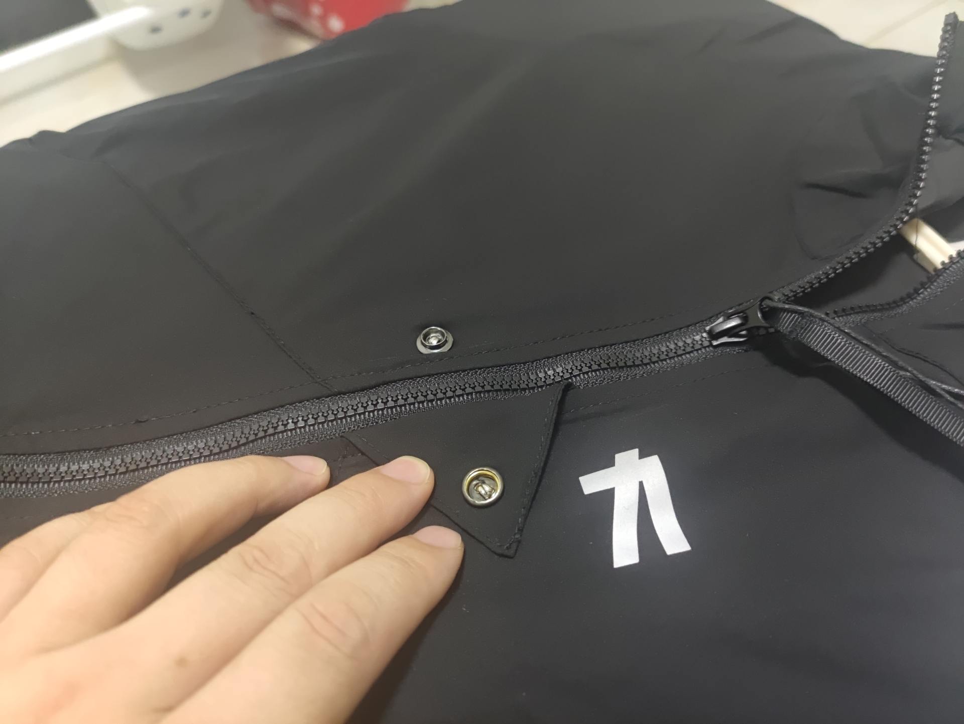 设计 秋天里的第一件外套风谜防风防水轻壳外套