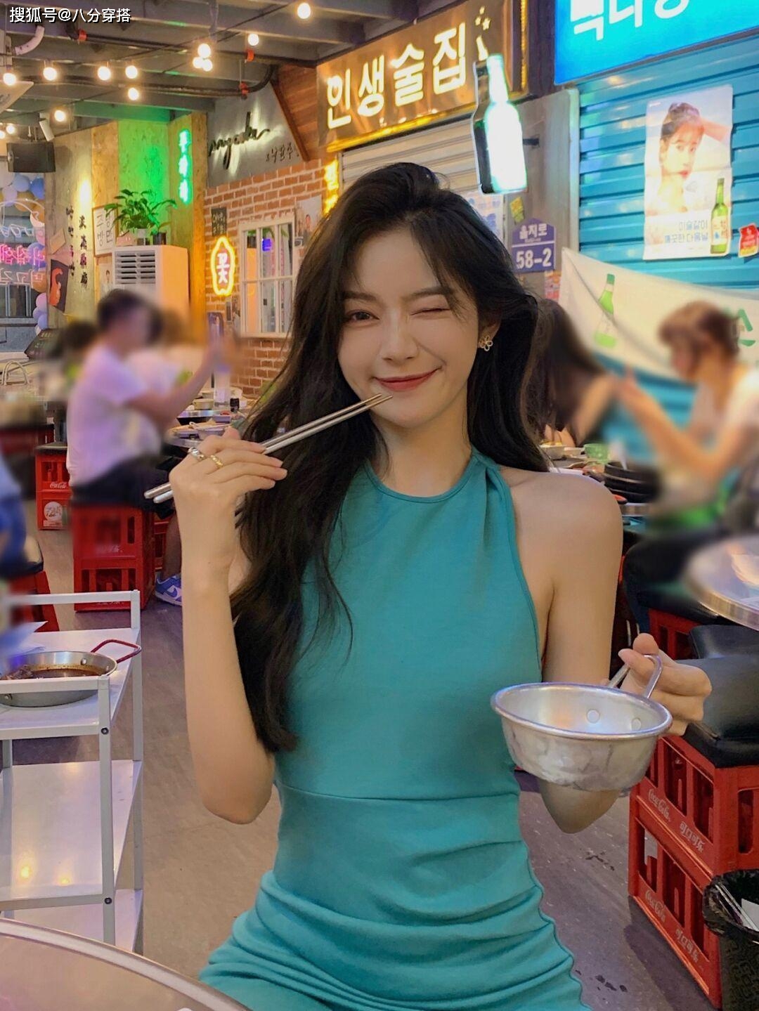 御姐 秋季穿搭没思路？看看这些穿搭小技巧，让你气质翻倍又时髦