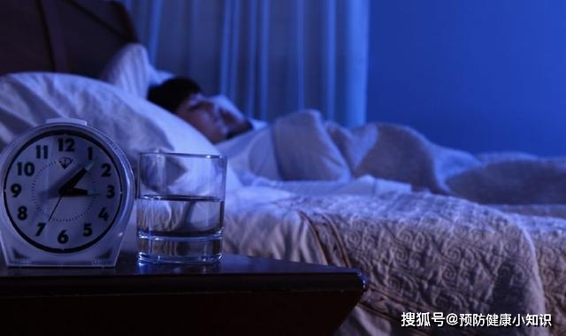 睡眠|生活中4个行为或会伤肝,坚持“三多”,肝会感激你