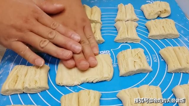 面包|这零食我连吃了三天,一口一个,比面包还好吃,太香了