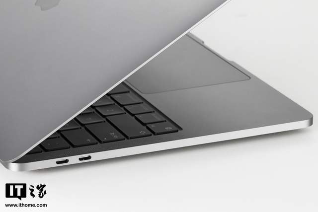 硬件|英特尔 Evo 认证 PC 对决 M1 Macbook：x86 生态加持，Evo 更省心