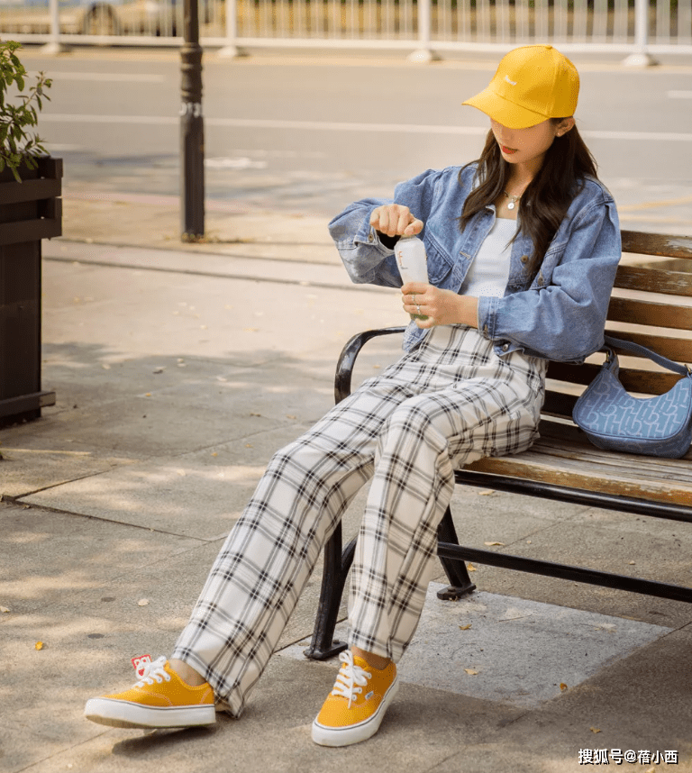 好身材 今秋流行这些“显瘦神裤”，一键拉伸腿长，效果堪比换腿