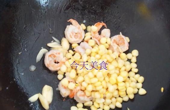 怎么炒新鲜玉米粒最好吃 29ff02e84970485588bfa020227a4467.jpeg